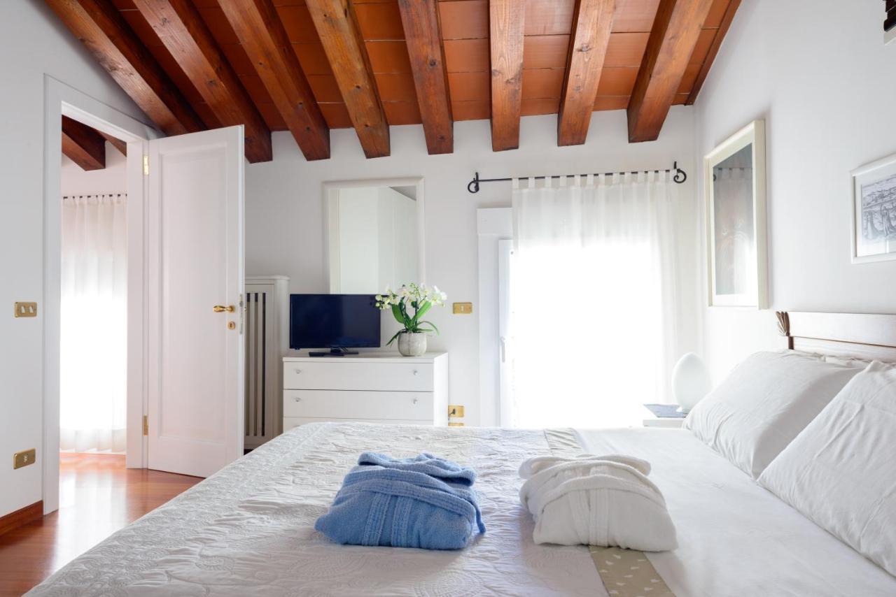 Apartment Deluxe Isola Di Mezzo Τρεβίζο Εξωτερικό φωτογραφία