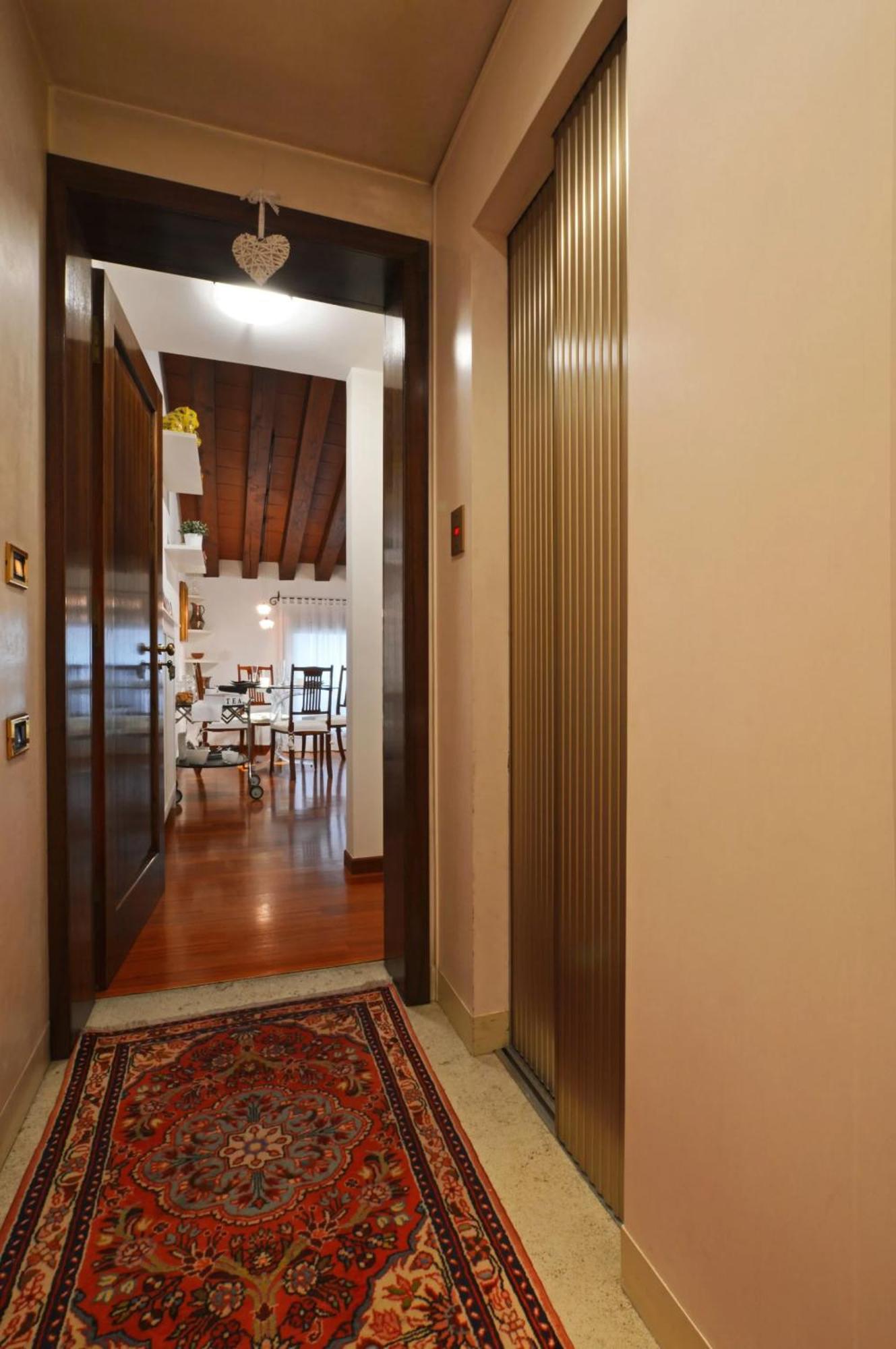 Apartment Deluxe Isola Di Mezzo Τρεβίζο Εξωτερικό φωτογραφία