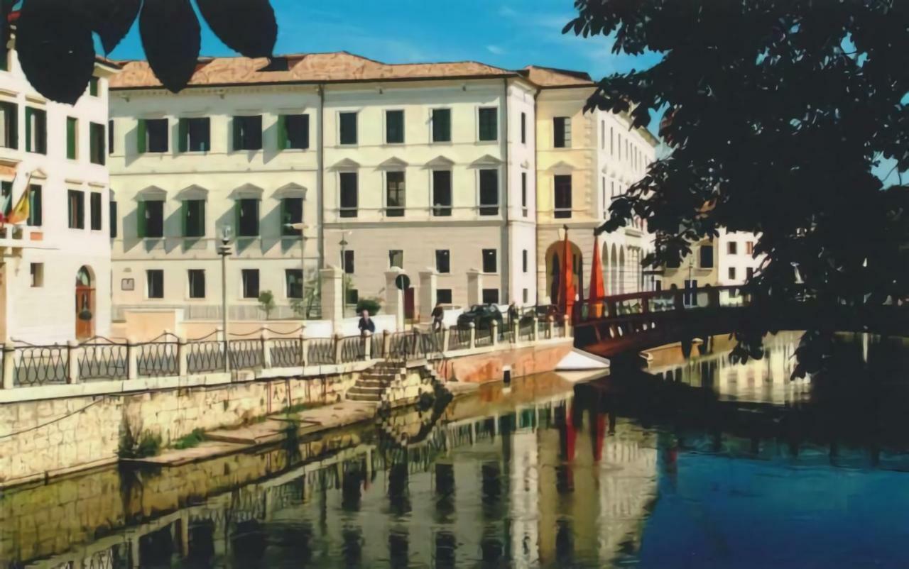 Apartment Deluxe Isola Di Mezzo Τρεβίζο Εξωτερικό φωτογραφία