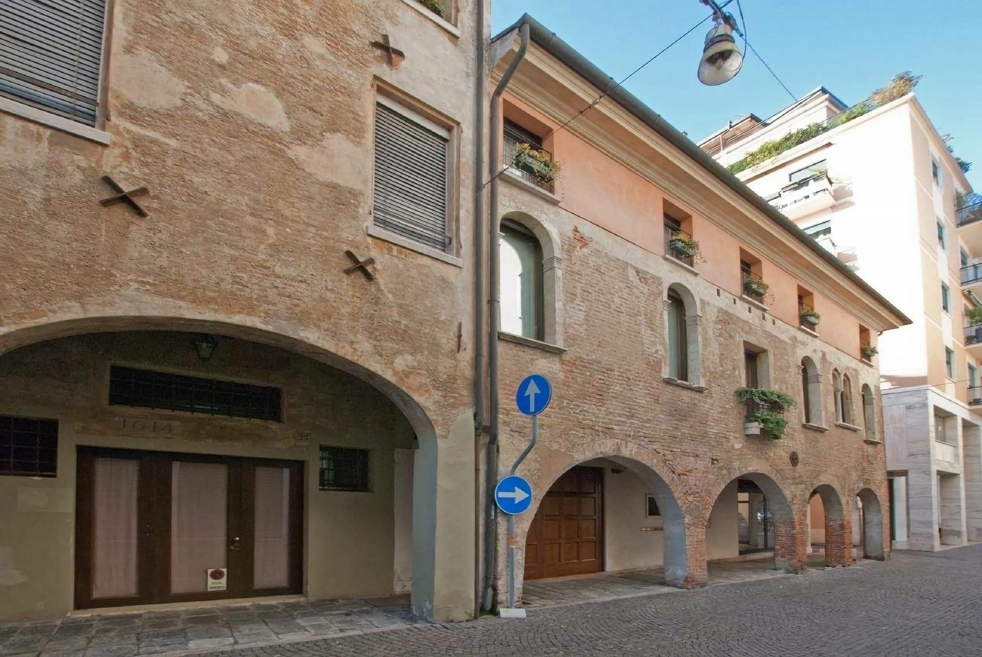 Apartment Deluxe Isola Di Mezzo Τρεβίζο Εξωτερικό φωτογραφία